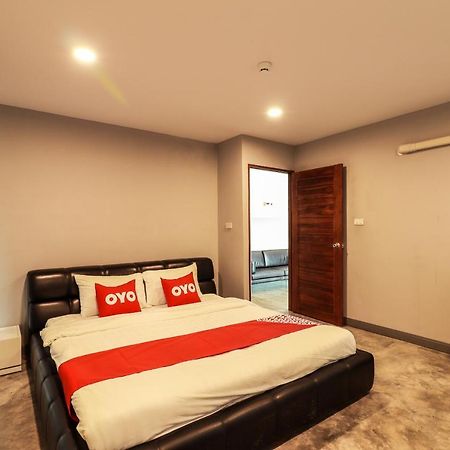 Oyo 150 3Q Chiangmai Residence Чіангмай Екстер'єр фото