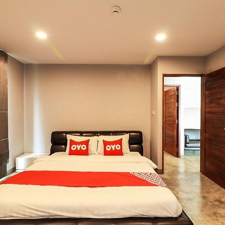 Oyo 150 3Q Chiangmai Residence Чіангмай Екстер'єр фото