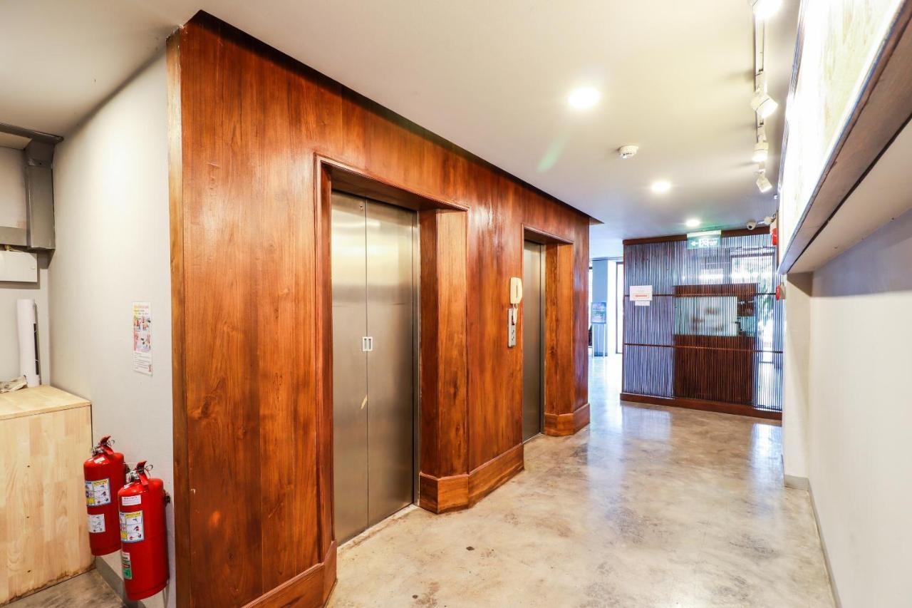 Oyo 150 3Q Chiangmai Residence Чіангмай Екстер'єр фото