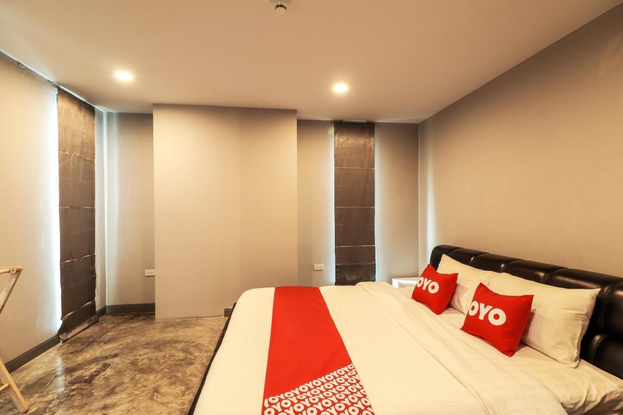 Oyo 150 3Q Chiangmai Residence Чіангмай Екстер'єр фото