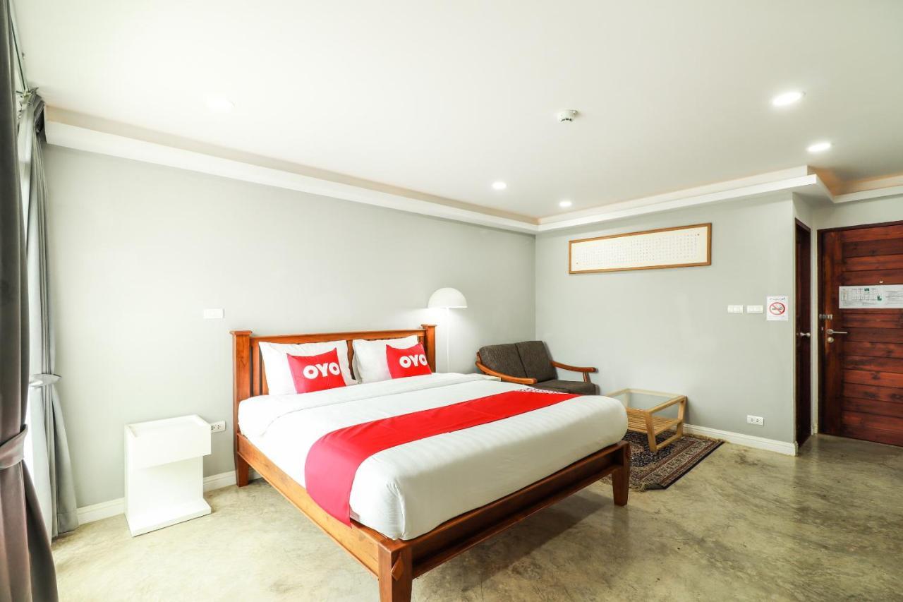 Oyo 150 3Q Chiangmai Residence Чіангмай Екстер'єр фото