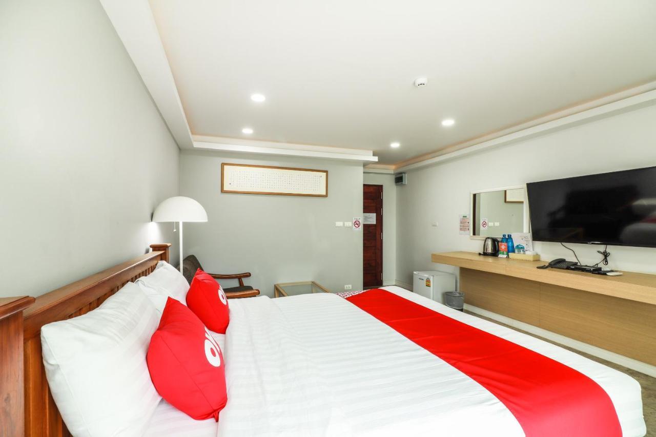 Oyo 150 3Q Chiangmai Residence Чіангмай Екстер'єр фото