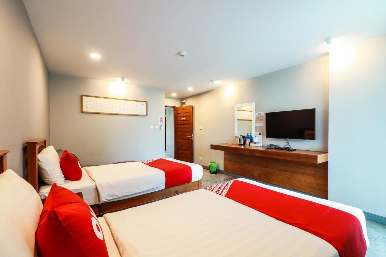 Oyo 150 3Q Chiangmai Residence Чіангмай Екстер'єр фото