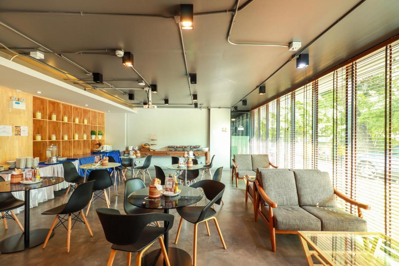 Oyo 150 3Q Chiangmai Residence Чіангмай Екстер'єр фото