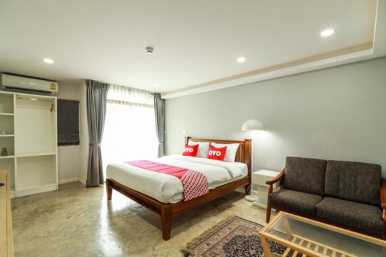 Oyo 150 3Q Chiangmai Residence Чіангмай Екстер'єр фото